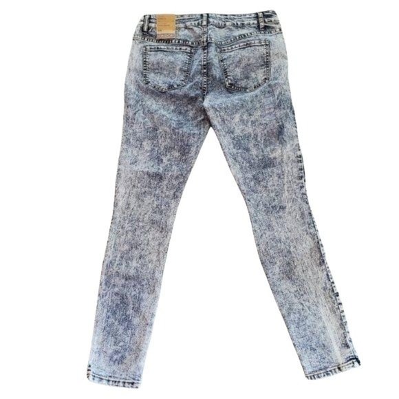 LONDON | Low Rise Skinny Fit Denim Jeans - Picture 2 of 11